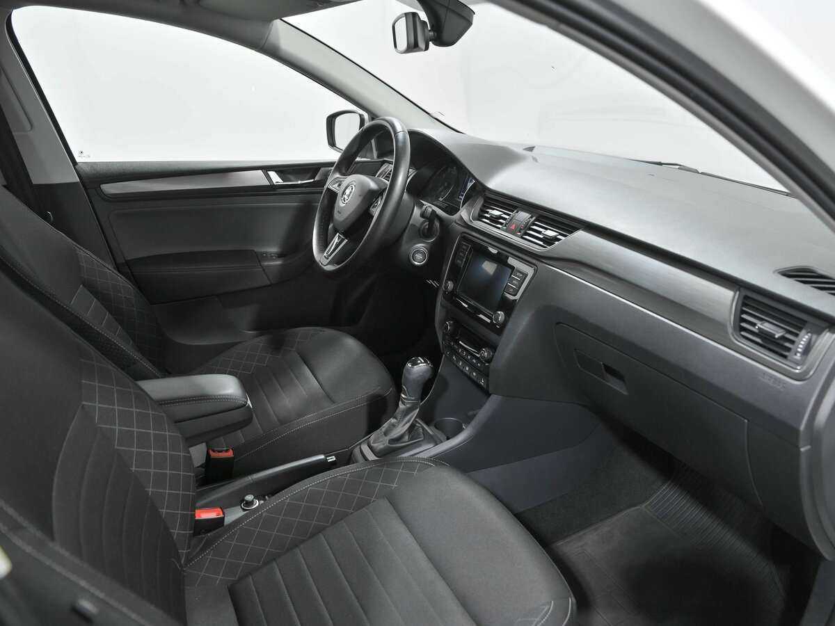 Skoda Rapid 2019 года с пробегом. Фото: #16