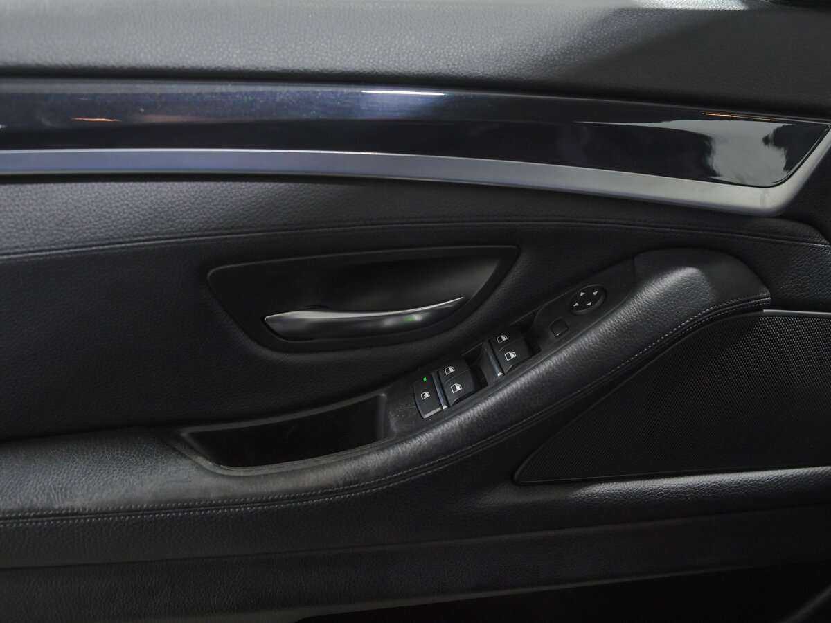 BMW 5 серии 2013 года с пробегом. Фото: #10