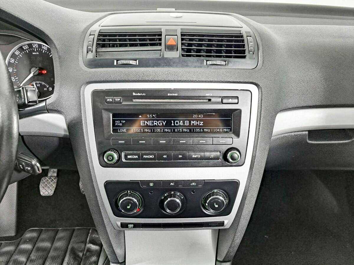 Skoda Octavia 2012 года с пробегом. Фото: #12