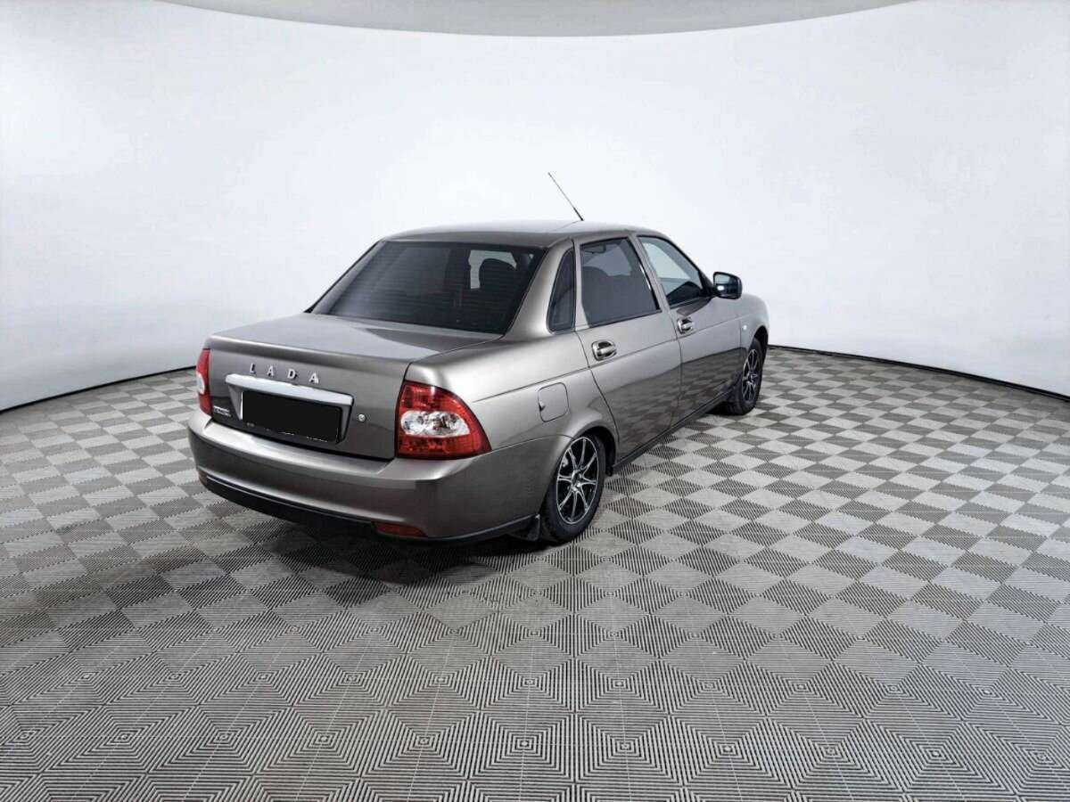 Lada (ВАЗ) Priora 2017 года с пробегом. Фото: #4