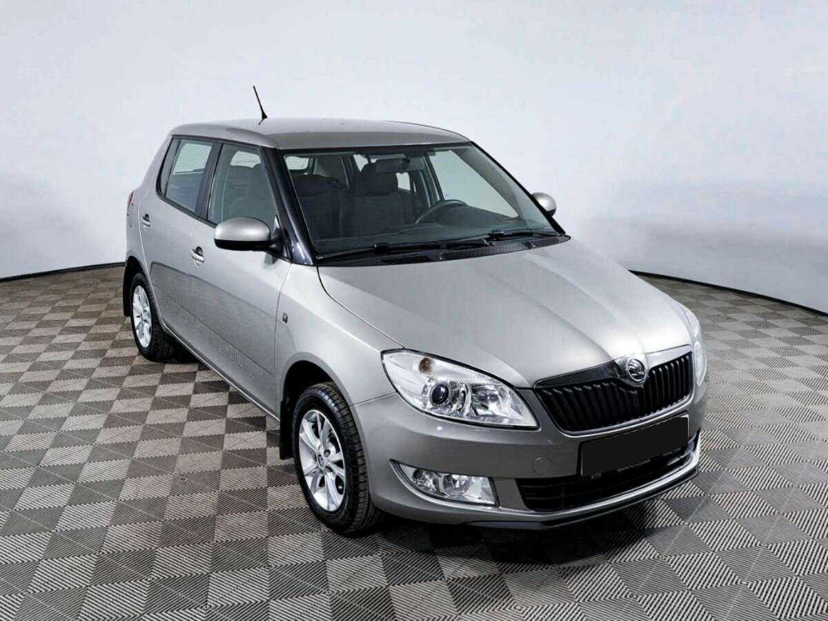 Skoda Fabia 2013 года с пробегом. Фото: #2