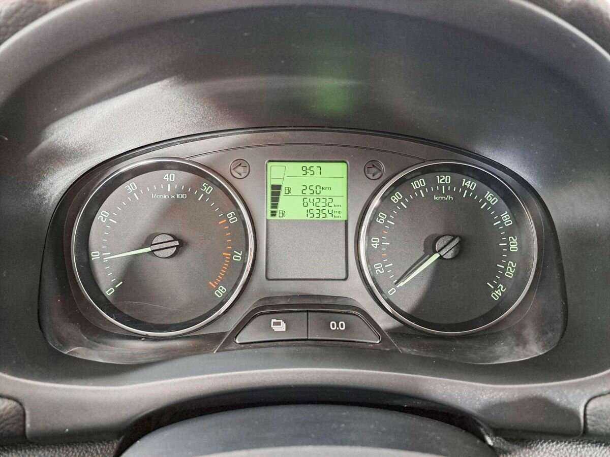 Skoda Fabia 2013 года с пробегом. Фото: #10