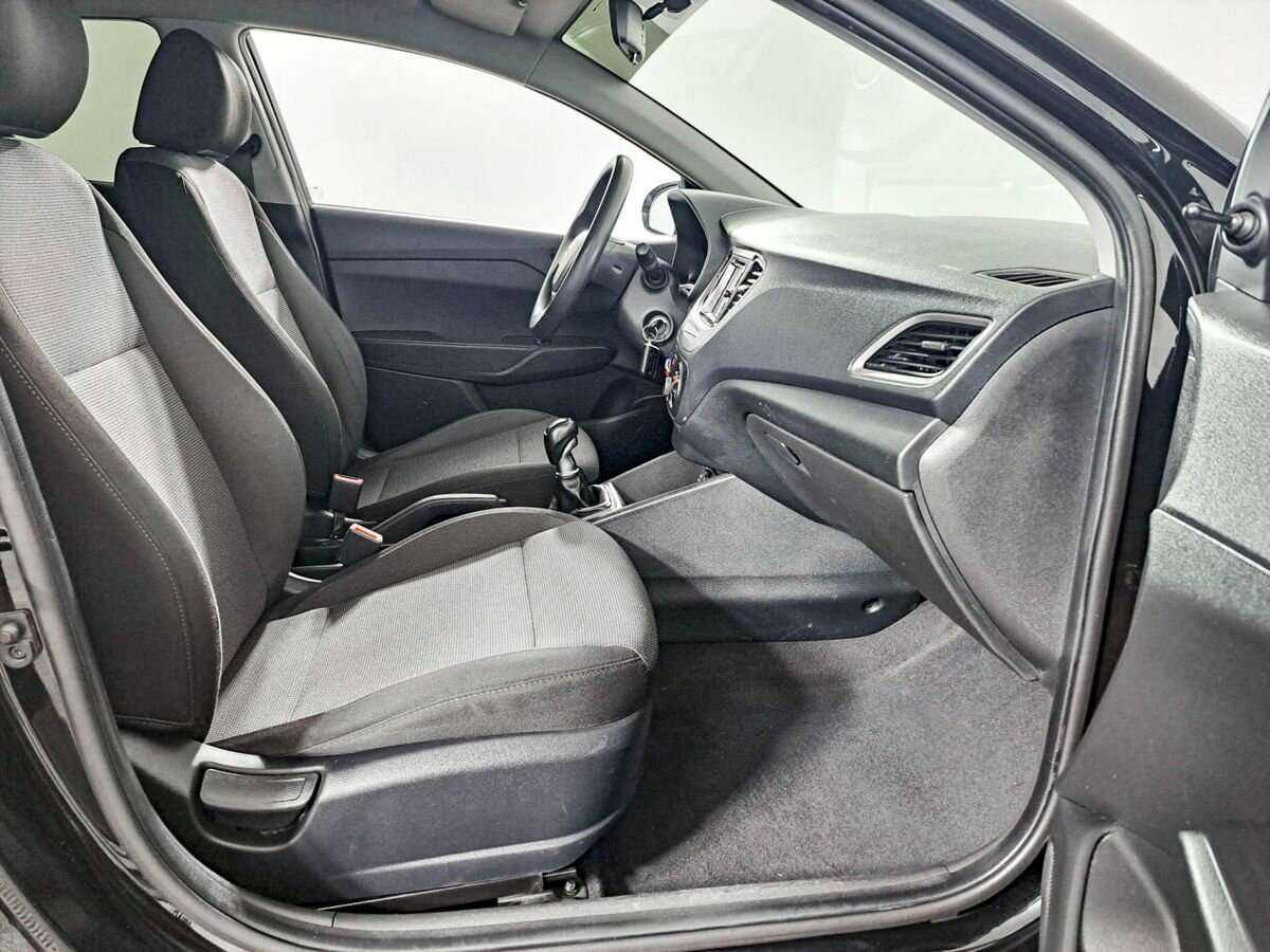 Hyundai Solaris 2018 года с пробегом. Фото: #10