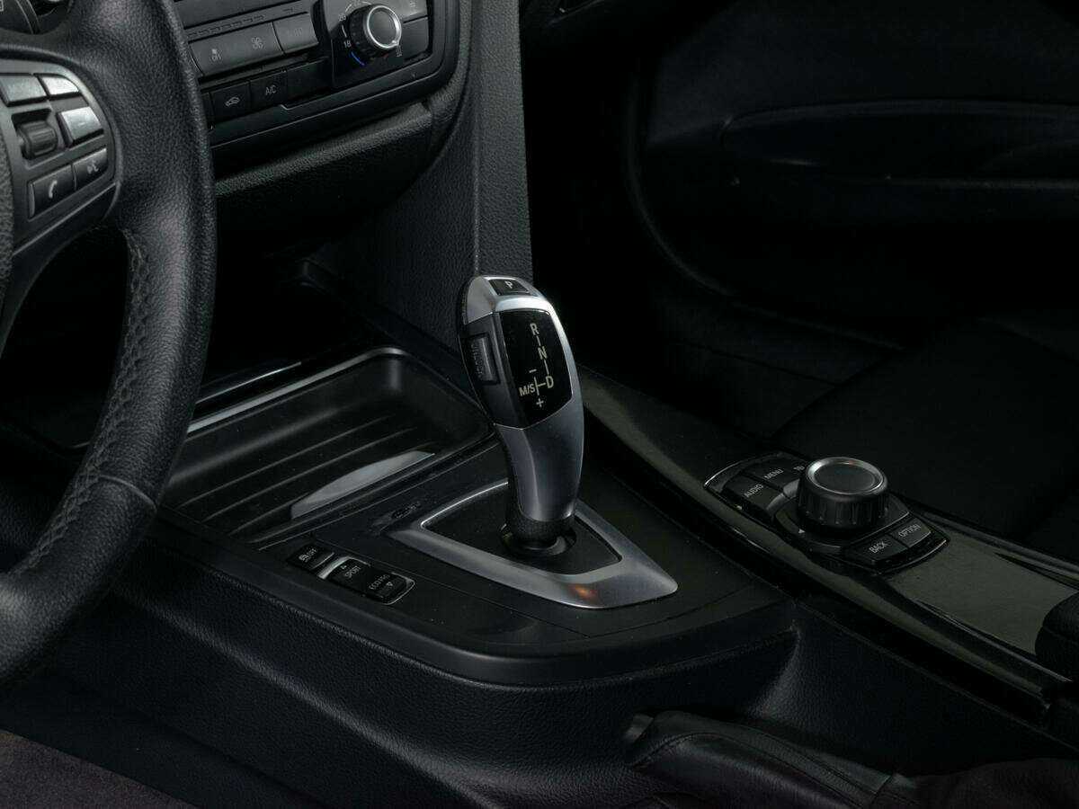 BMW 3 серии 2014 года с пробегом. Фото: #14