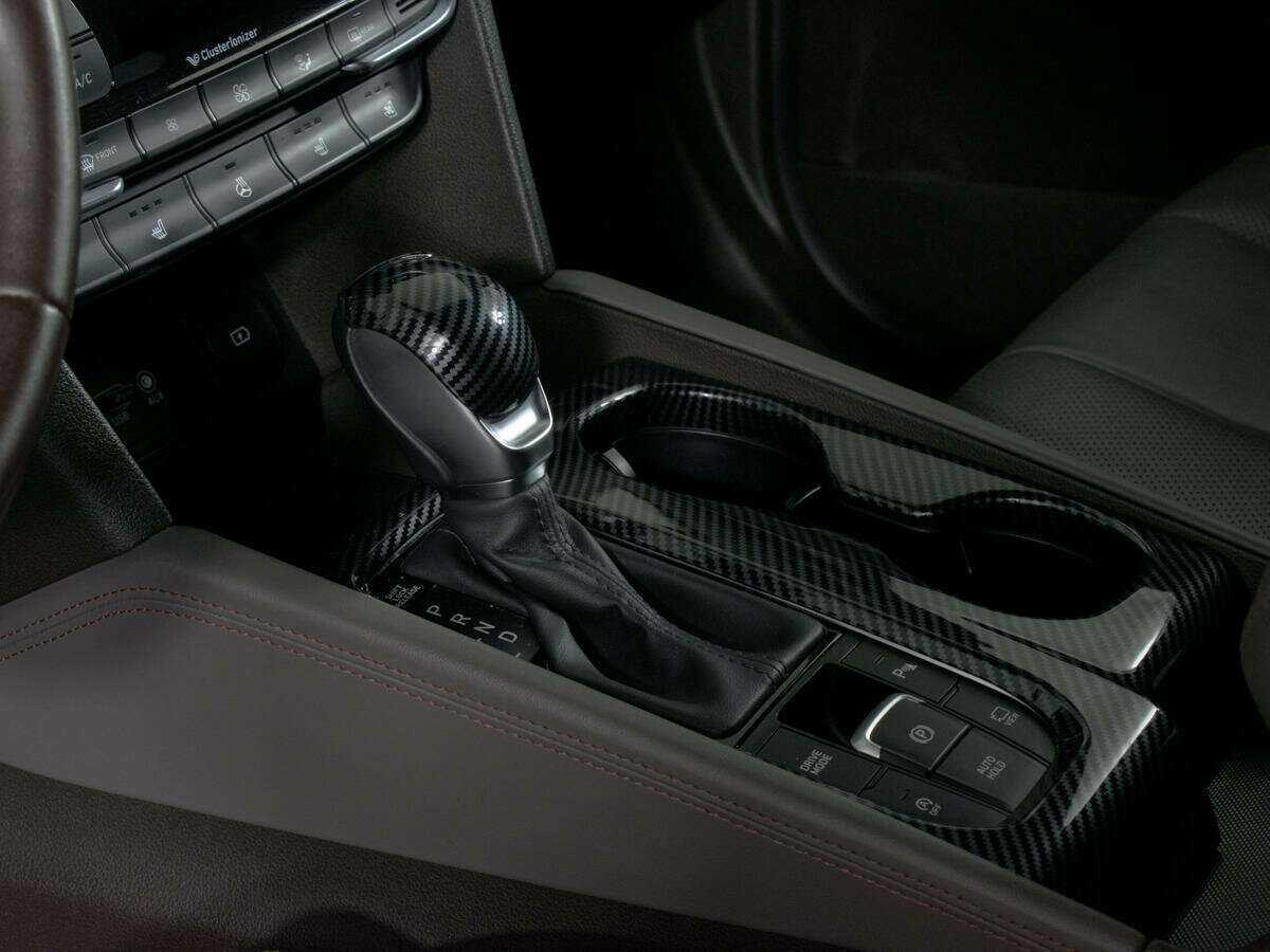 Hyundai Santa Fe 2018 года с пробегом. Фото: #20