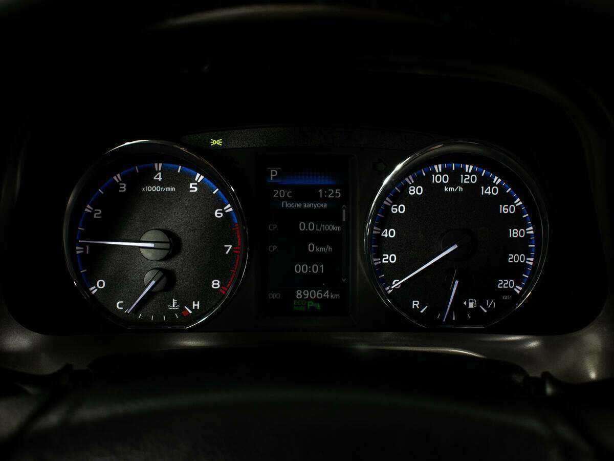 Toyota RAV4 2017 года с пробегом. Фото: #9