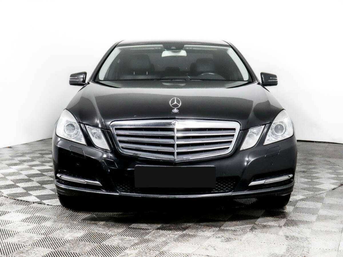 Mercedes-Benz E-Класс 2012 года с пробегом. Фото: #1