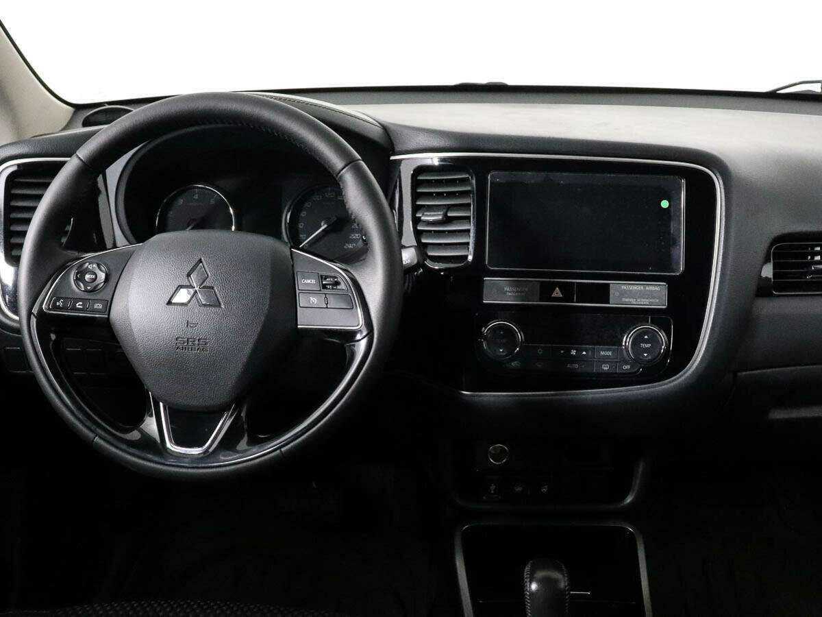 Mitsubishi Outlander 2019 года с пробегом. Фото: #9