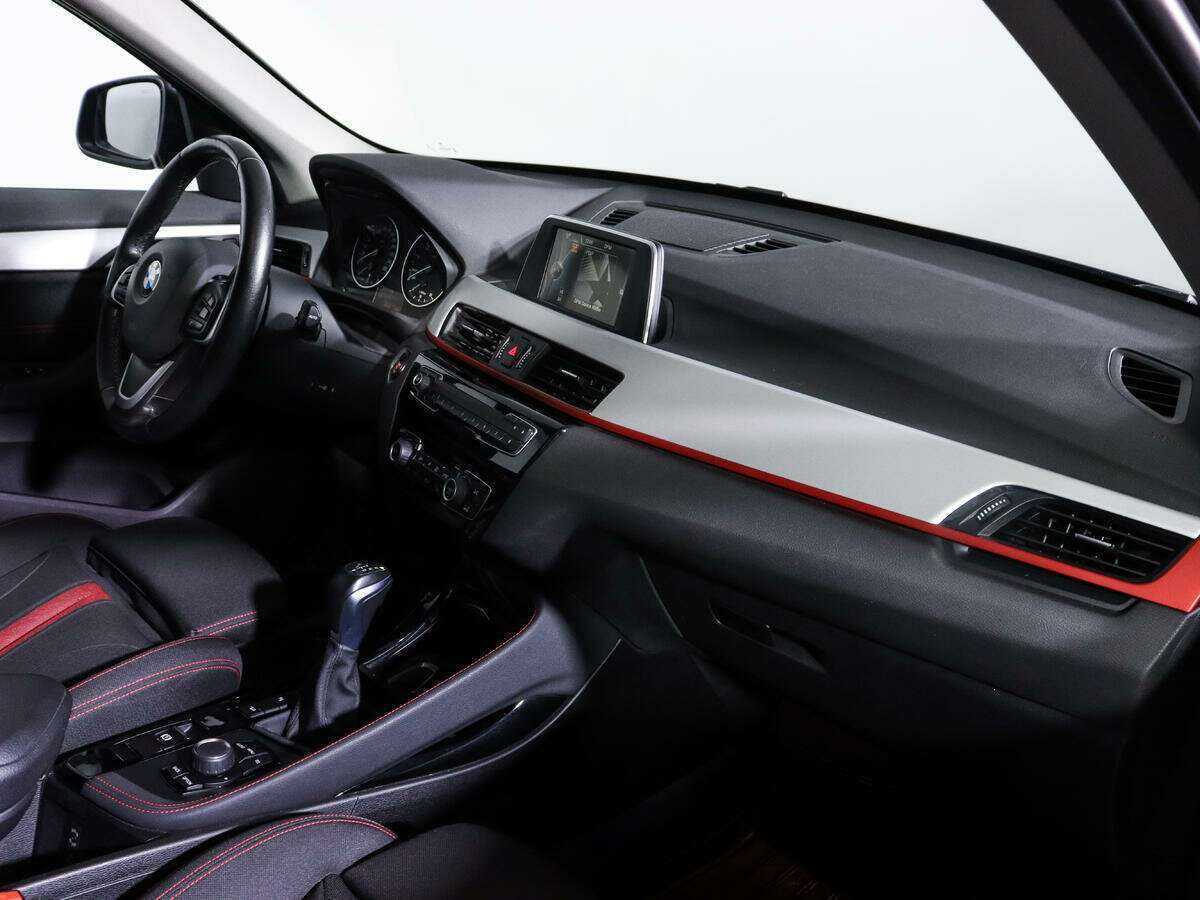 BMW X1 2017 года с пробегом. Фото: #5