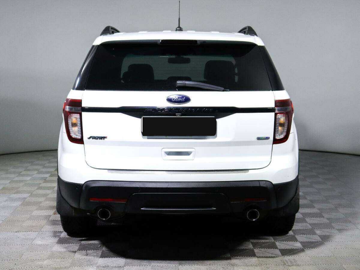 Ford Explorer 2014 года с пробегом. Фото: #5