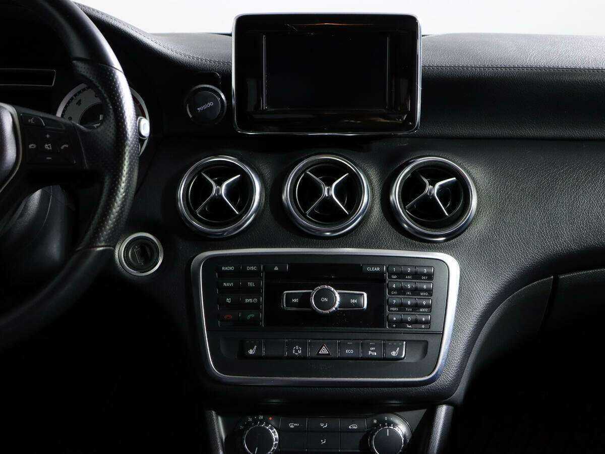 Mercedes-Benz A-Класс 2013 года с пробегом. Фото: #11