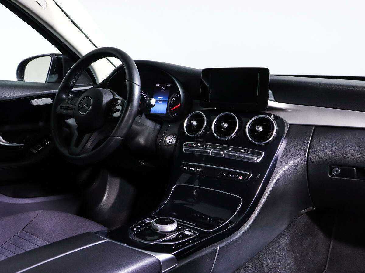 Mercedes-Benz C-Класс 2019 года с пробегом. Фото: #7