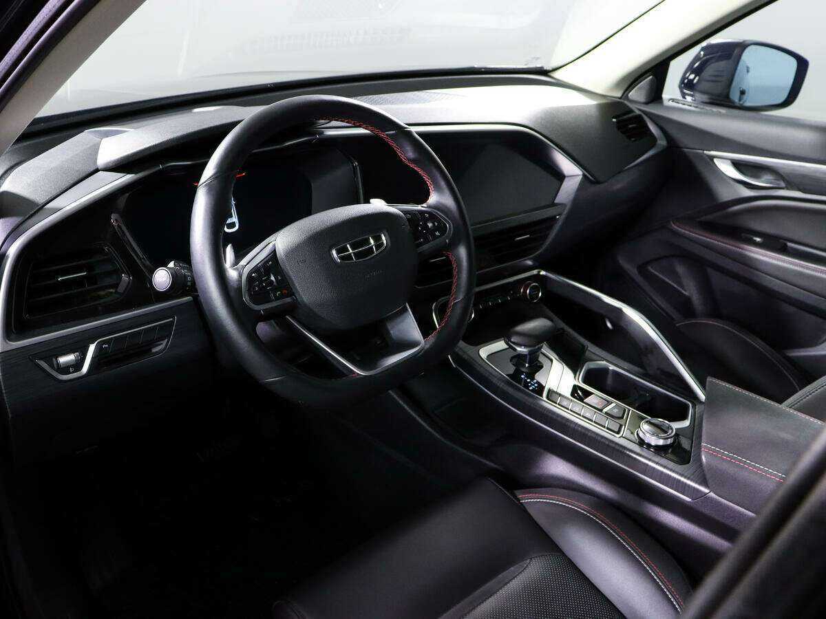 Geely Tugella 2021 года с пробегом. Фото: #12