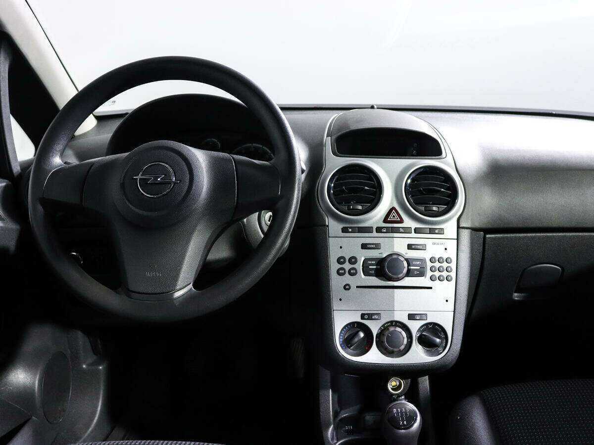Opel Corsa 2012 года с пробегом. Фото: #9