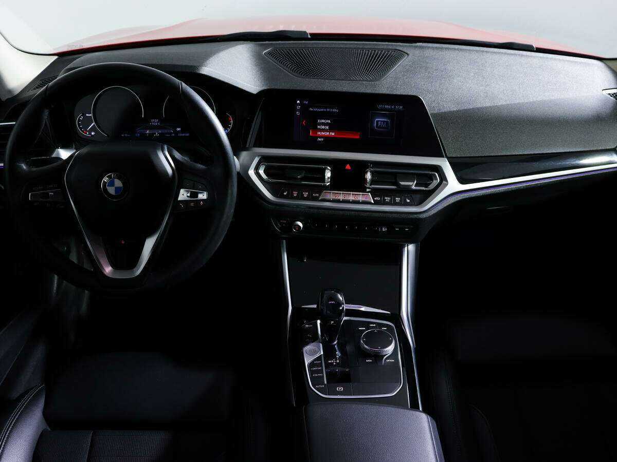 BMW 3 серии 2019 года с пробегом. Фото: #9