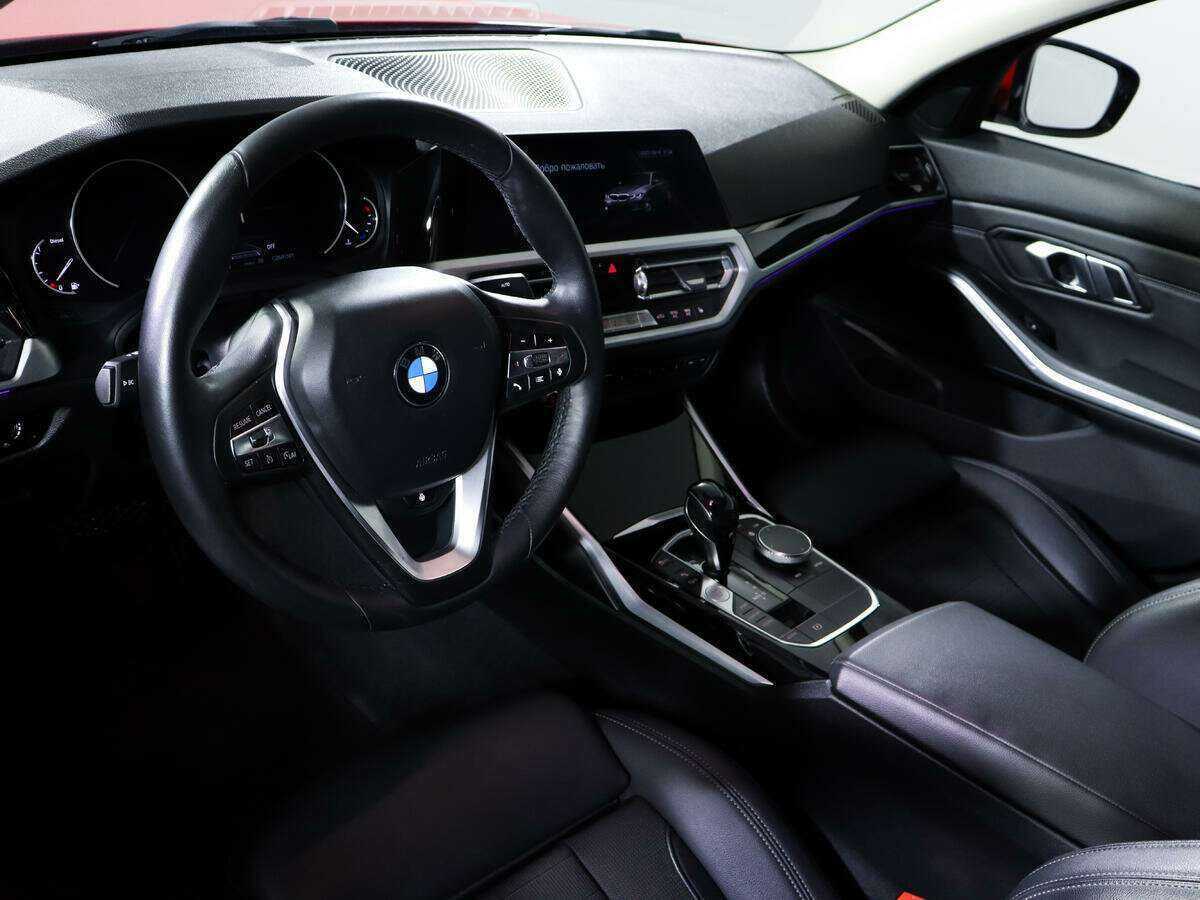 BMW 3 серии 2019 года с пробегом. Фото: #11