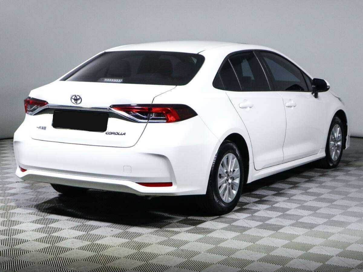 Toyota Corolla 2022 года с пробегом. Фото: #4
