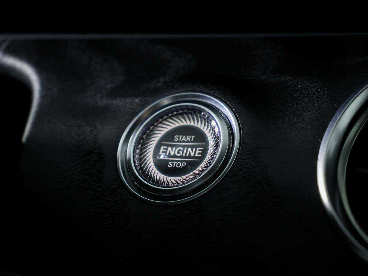 Mercedes-Benz E-Класс 2017 года с пробегом. Фото: #16