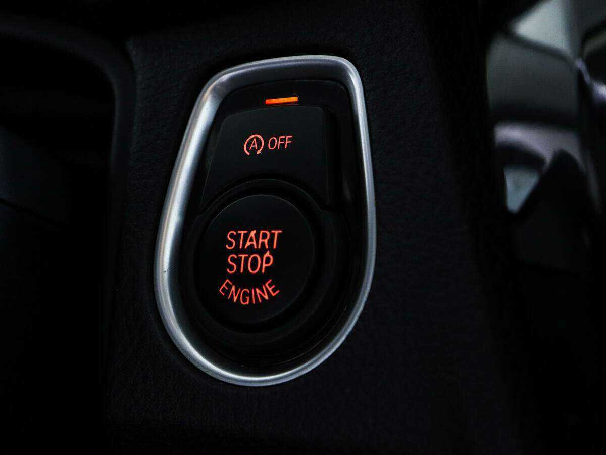 BMW 3 серии 2016 года с пробегом. Фото: #14