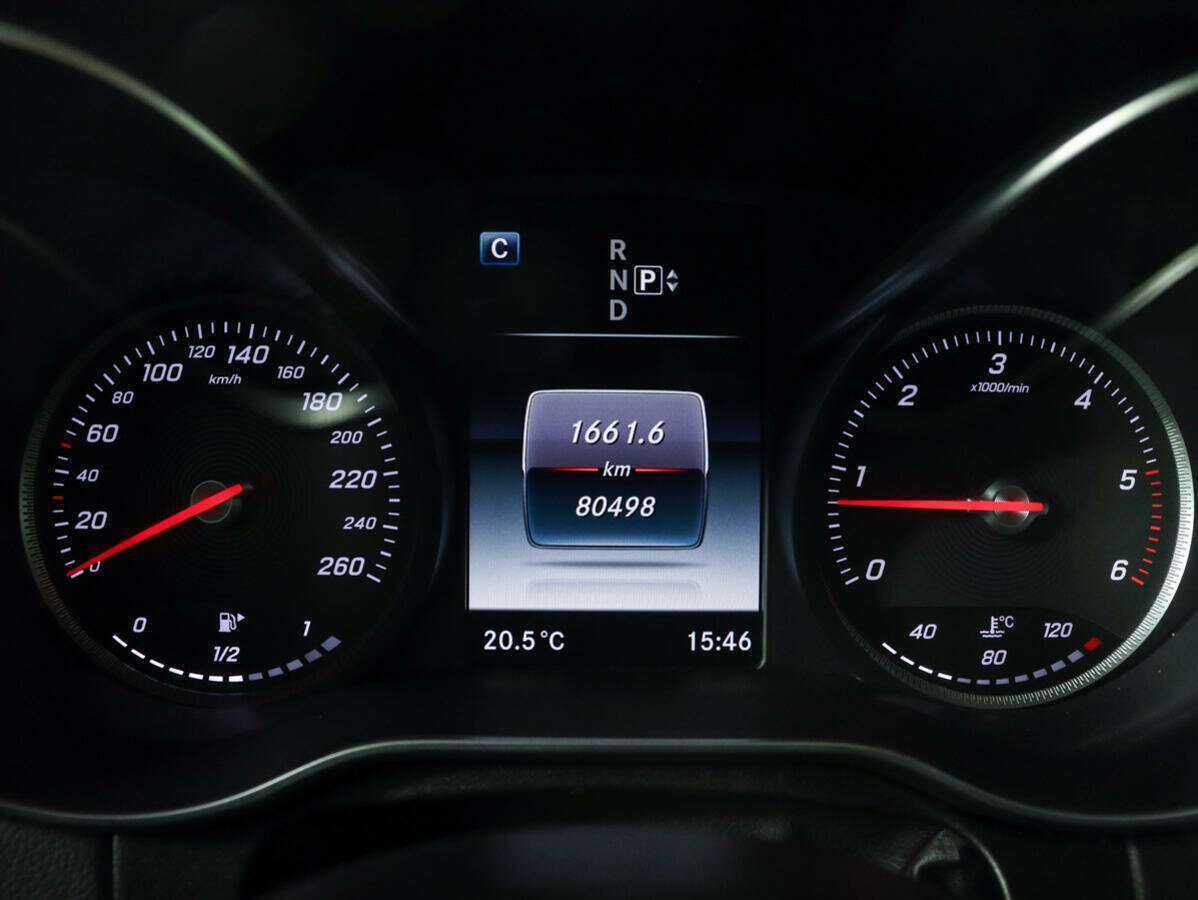 Mercedes-Benz C-Класс 2015 года с пробегом. Фото: #9