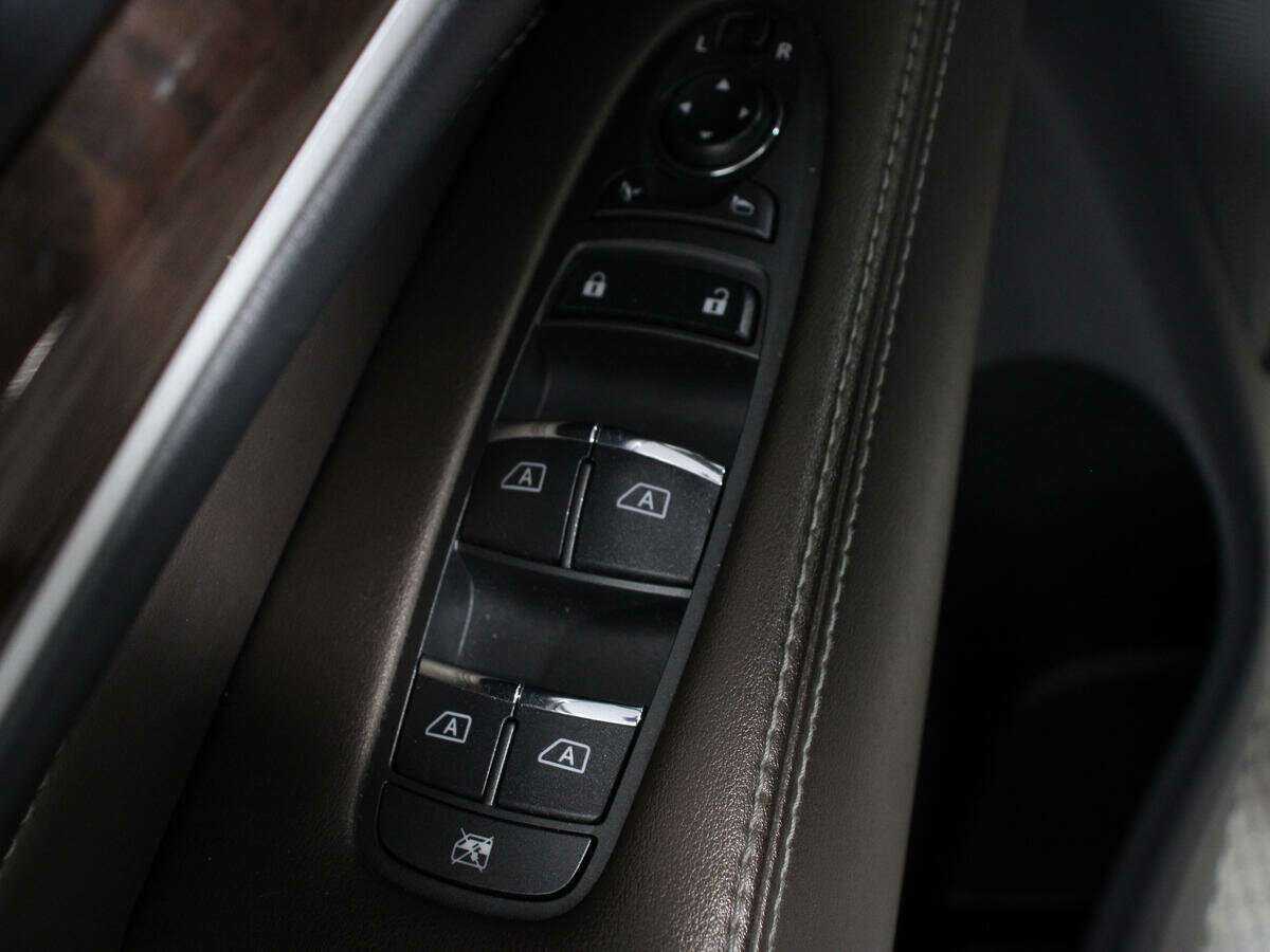 Infiniti QX60 2018 года с пробегом. Фото: #14