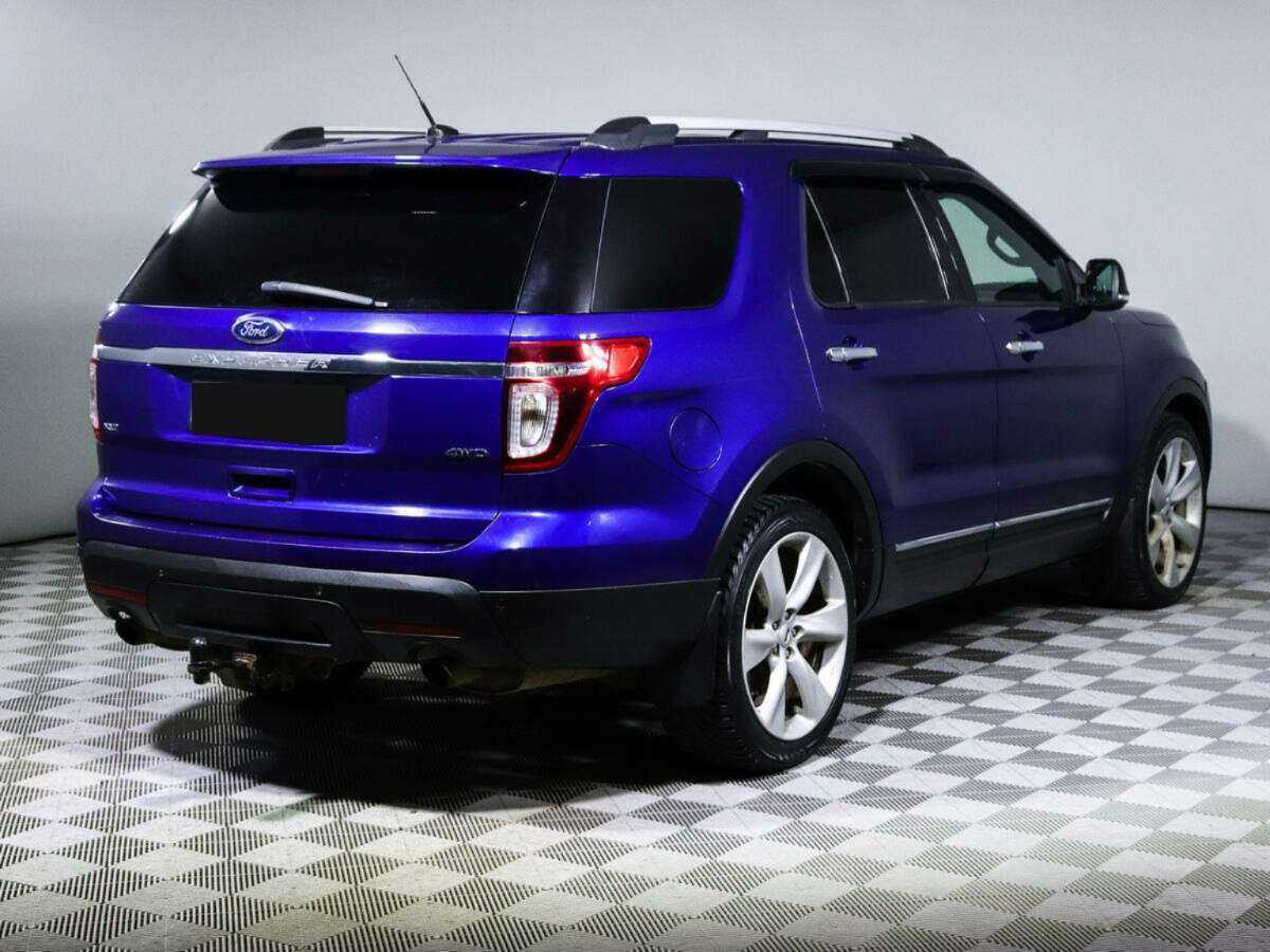 Ford Explorer 2014 года с пробегом. Фото: #3
