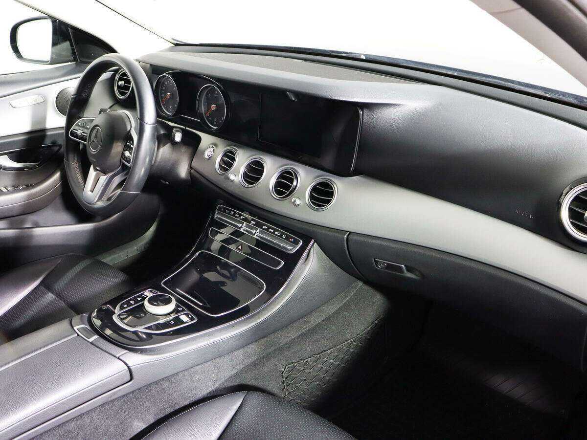 Mercedes-Benz E-Класс 2019 года с пробегом. Фото: #6
