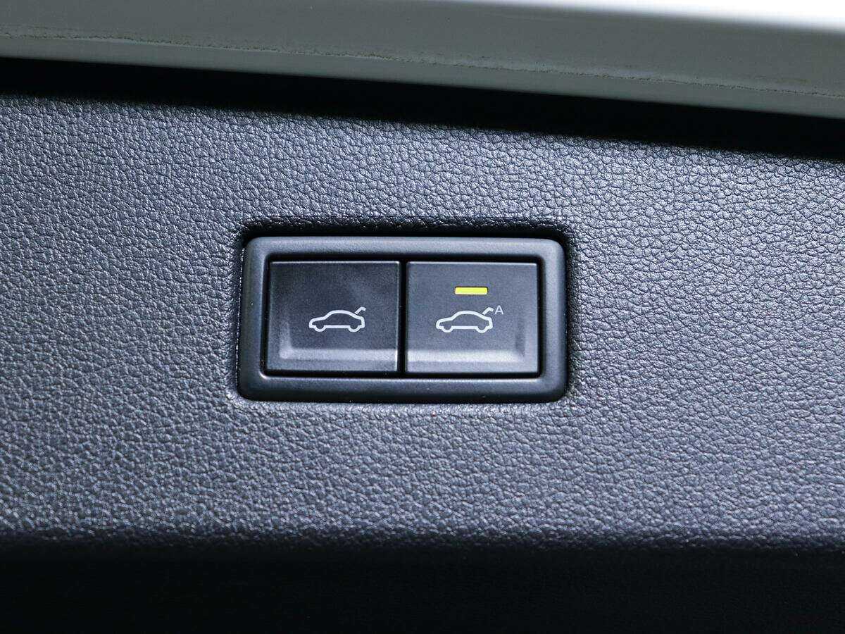 Volkswagen Tiguan 2019 года с пробегом. Фото: #11