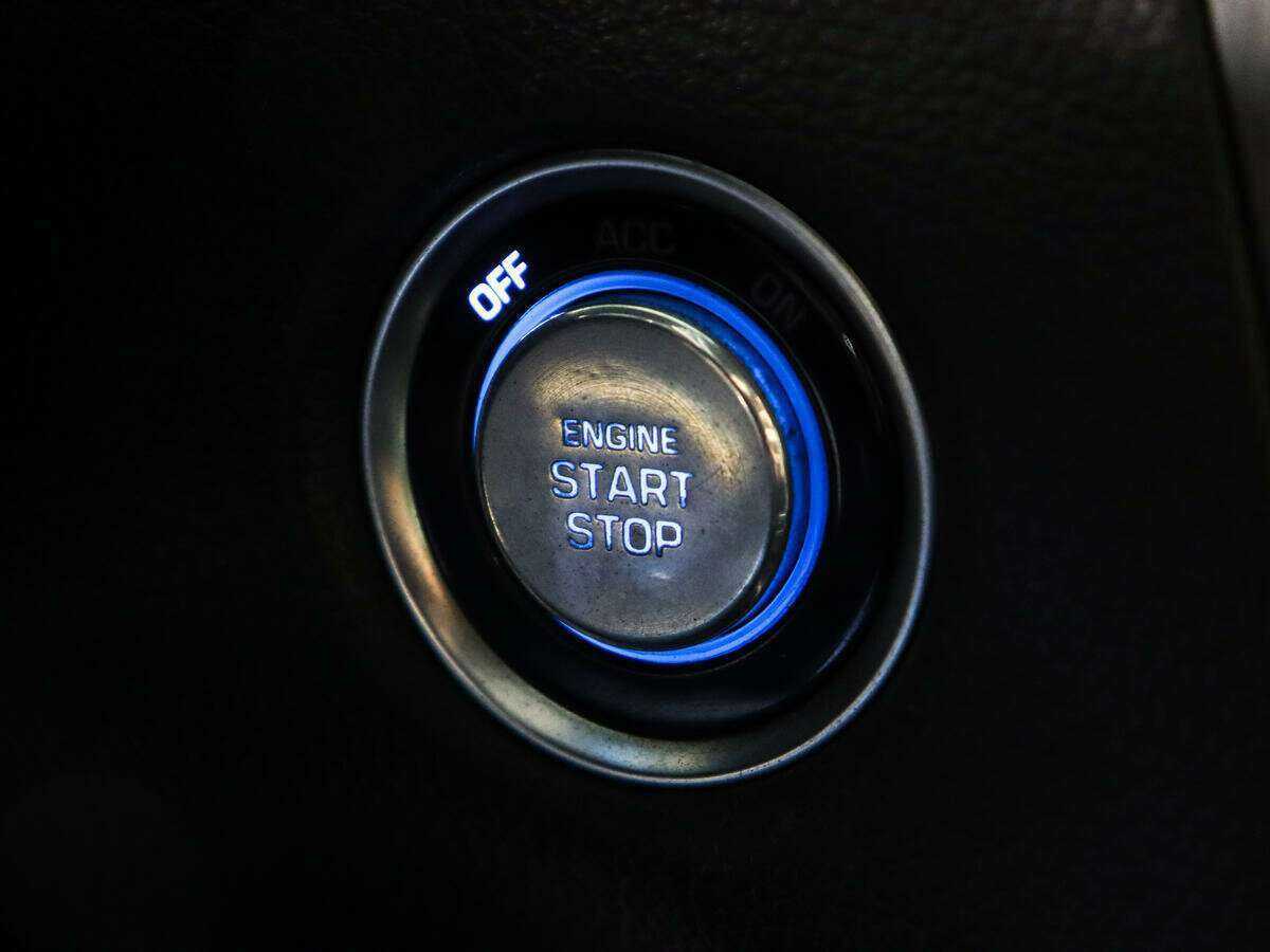 Hyundai Genesis 2014 года с пробегом. Фото: #18