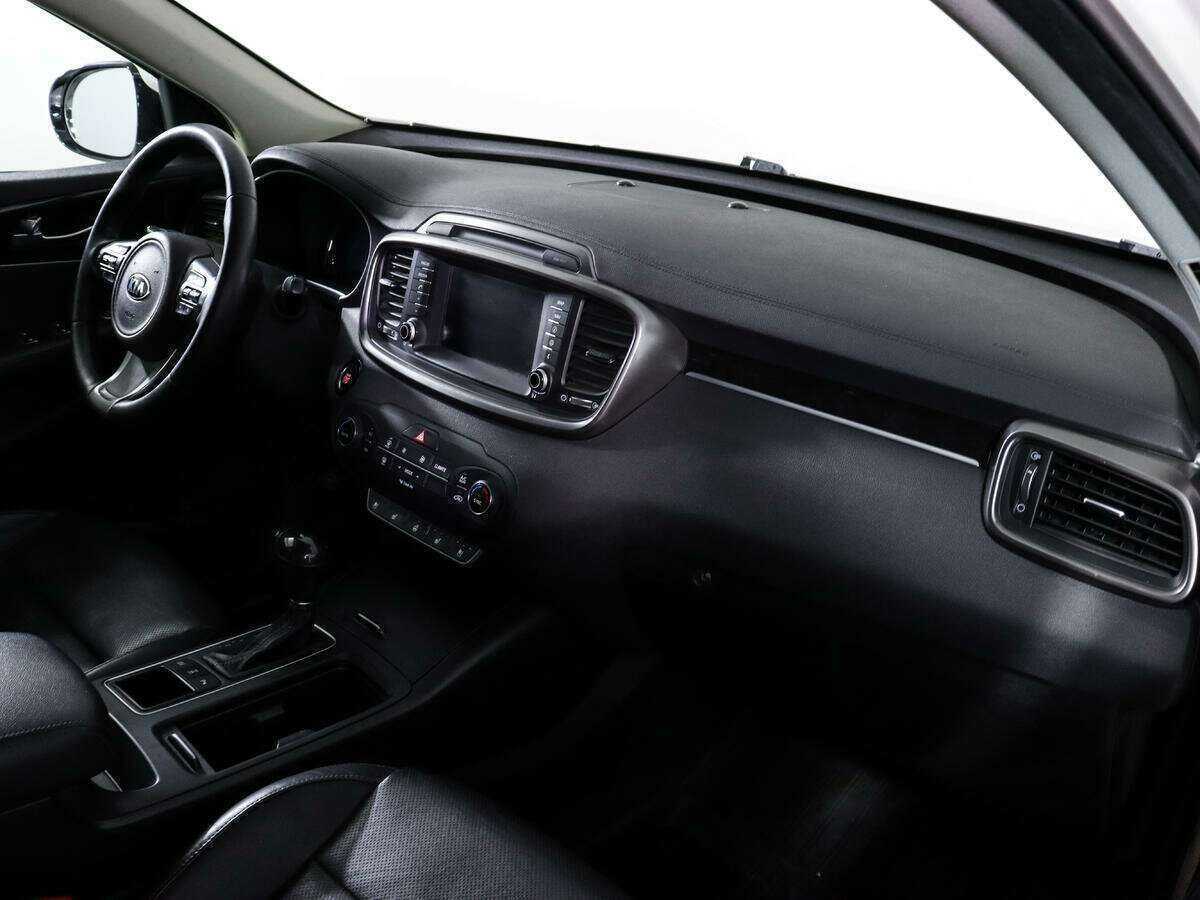 Kia Sorento 2017 года с пробегом. Фото: #7