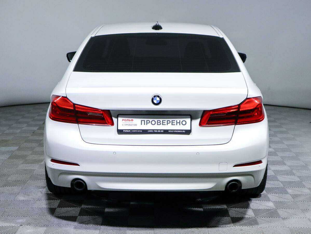 BMW 5 серии 2018 года с пробегом. Фото: #4