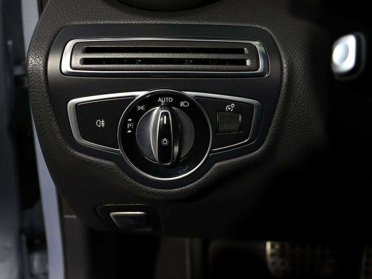 Mercedes-Benz C-Класс 2015 года с пробегом. Фото: #17