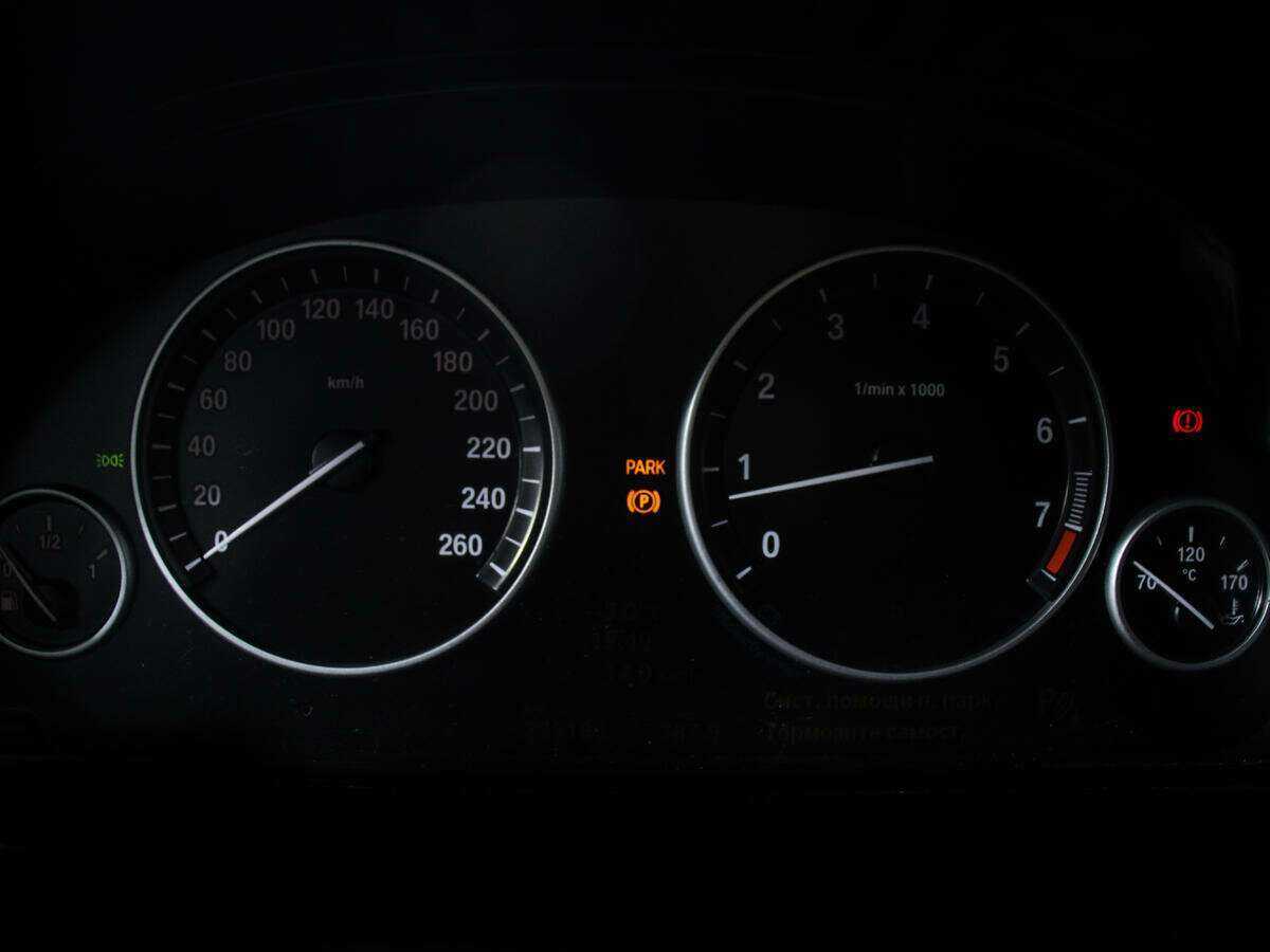 BMW 5 серии 2013 года с пробегом. Фото: #5