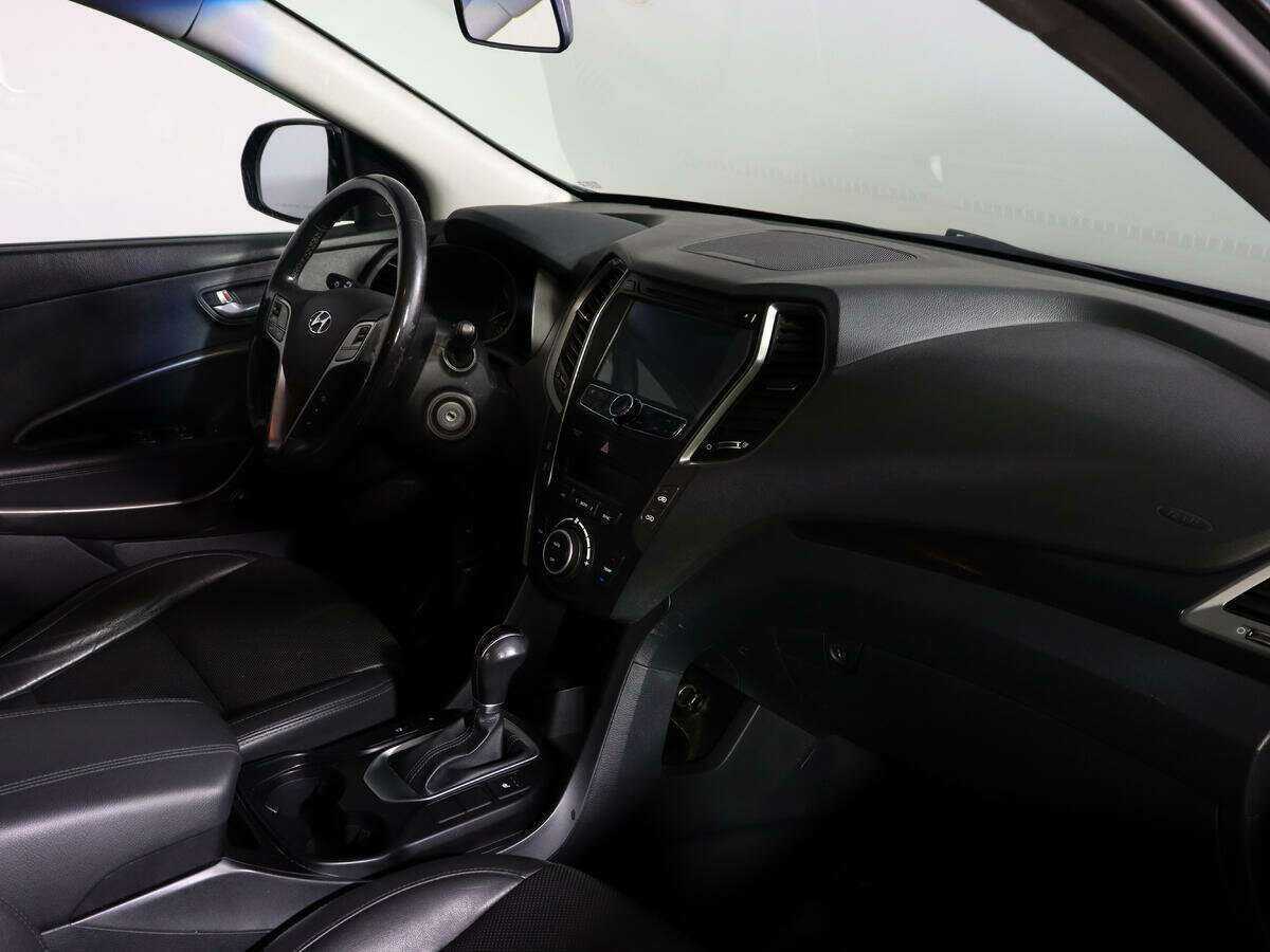 Hyundai Santa Fe 2017 года с пробегом. Фото: #5