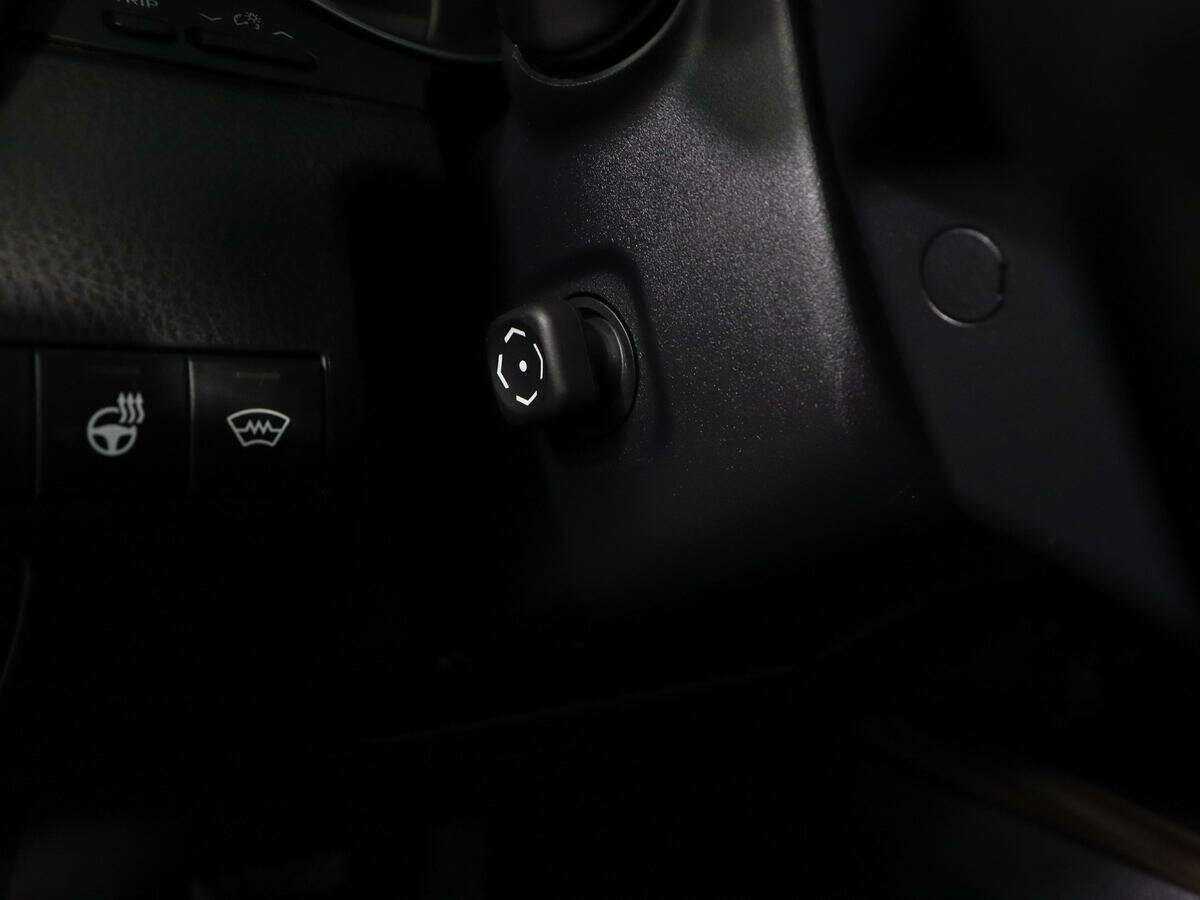 Toyota Camry 2018 года с пробегом. Фото: #18