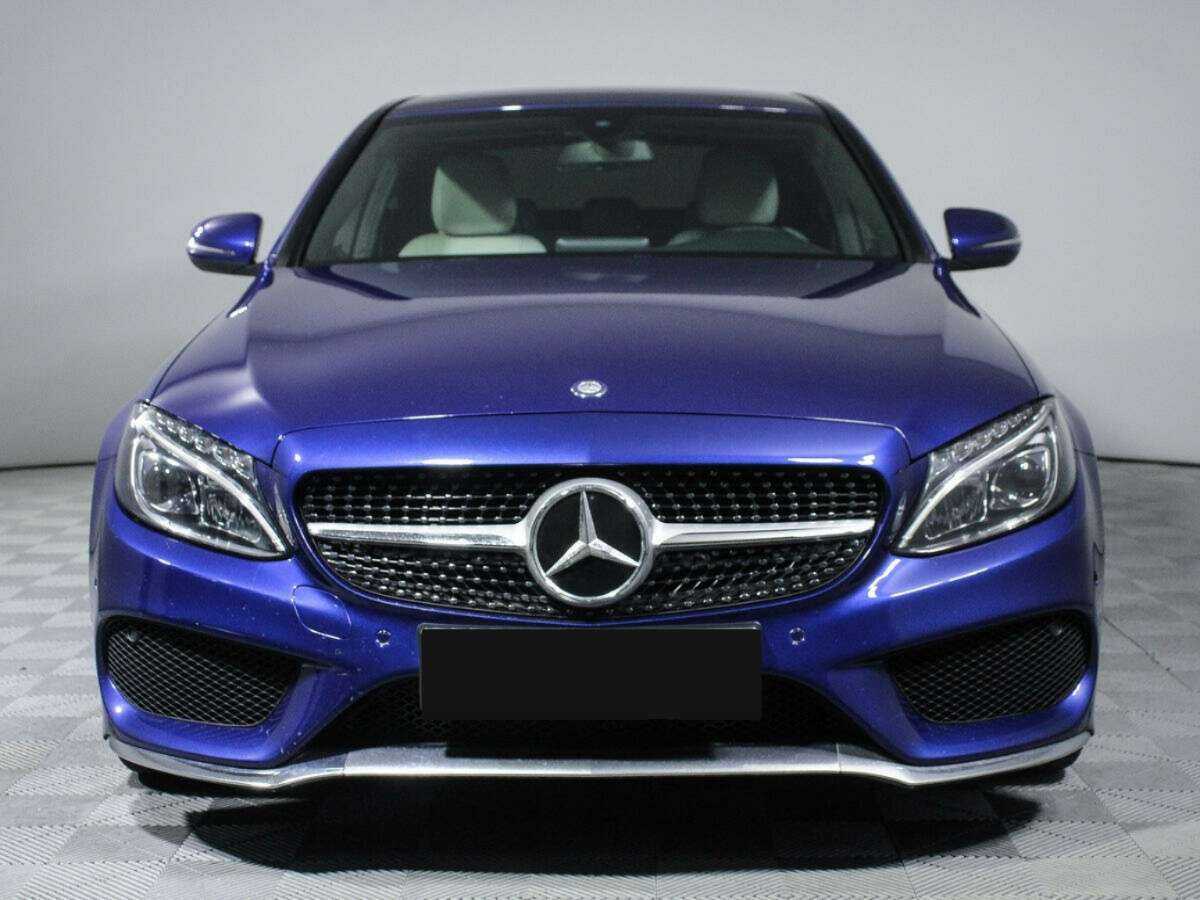 Mercedes-Benz C-Класс 2015 года с пробегом. Фото: #1