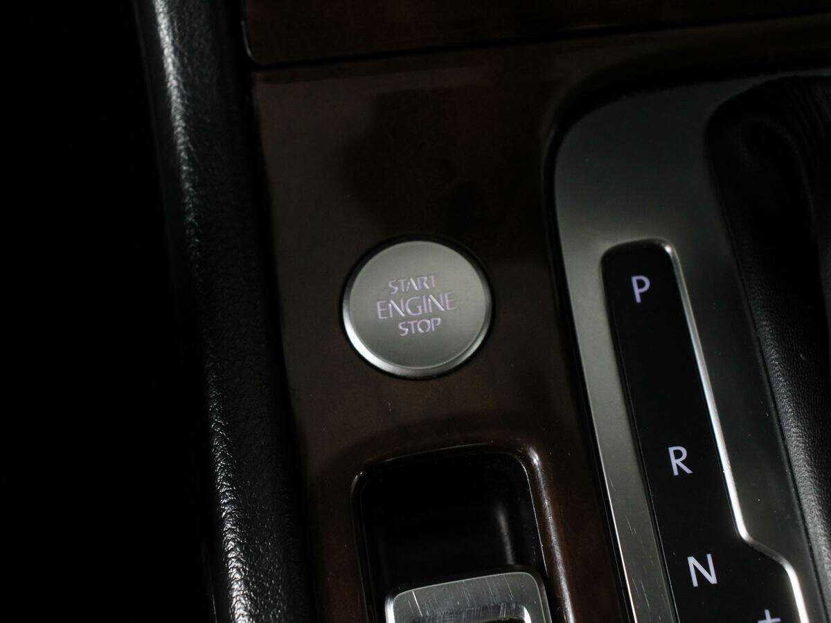 Volkswagen Touareg 2015 года с пробегом. Фото: #22