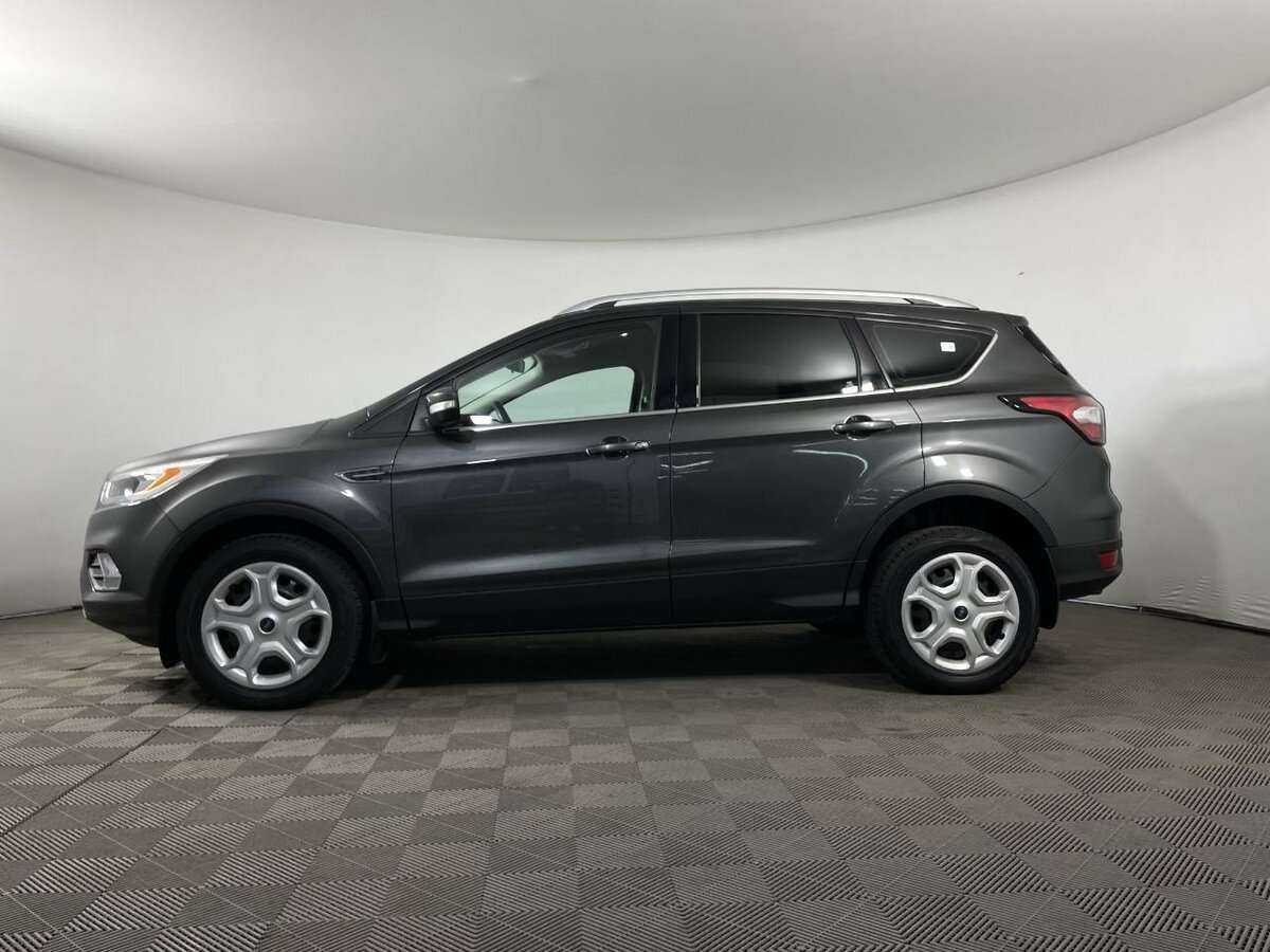 Ford Kuga 2017 года с пробегом. Фото: #4