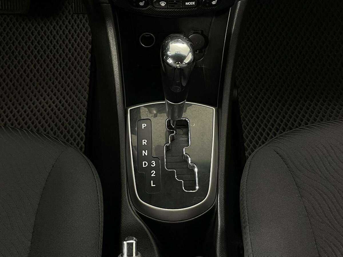 Hyundai Solaris 2012 года с пробегом. Фото: #12