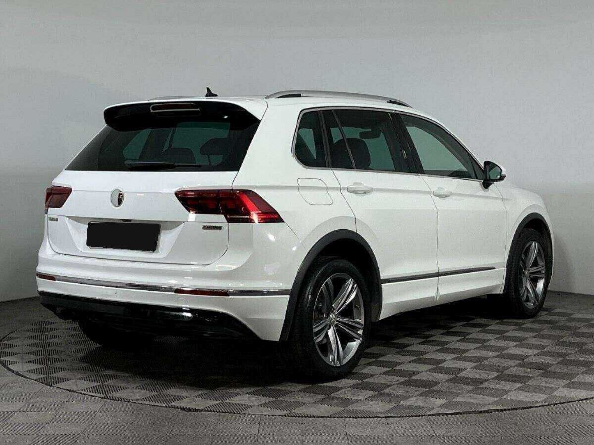 Volkswagen Tiguan 2018 года с пробегом. Фото: #3