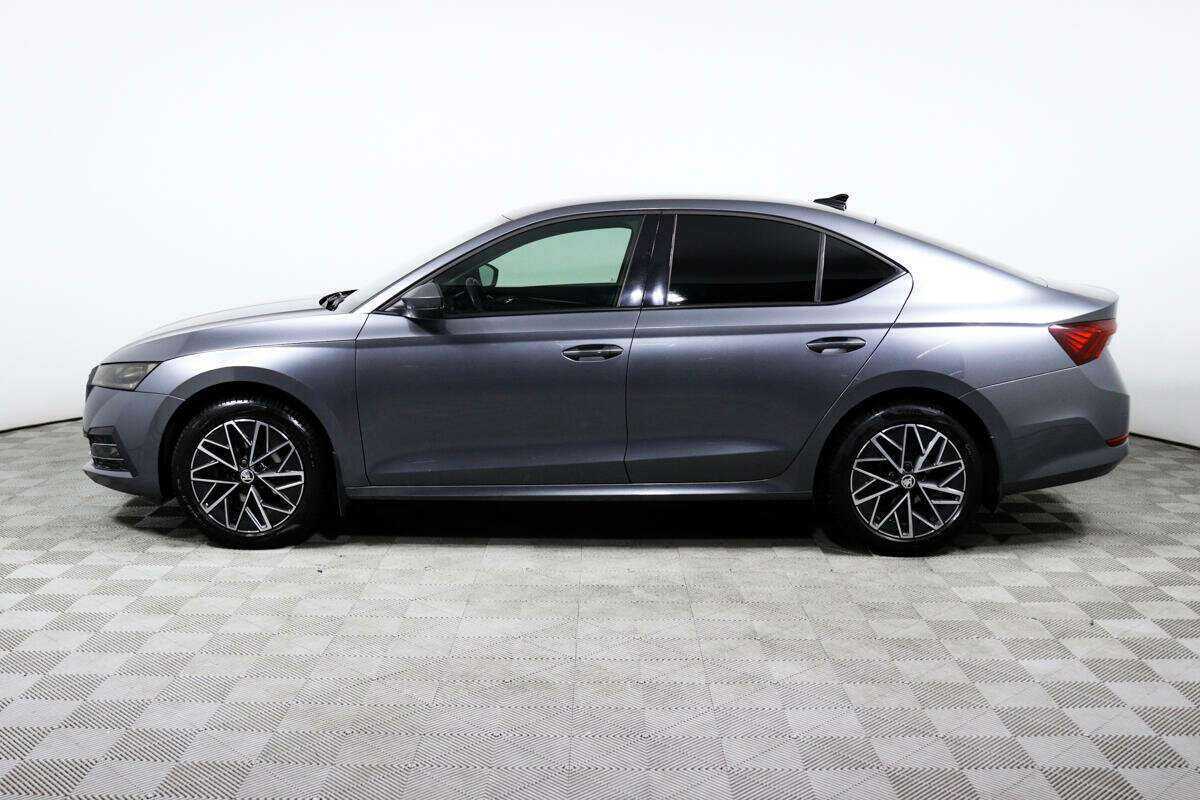 Skoda Octavia 2021 года с пробегом. Фото: #6