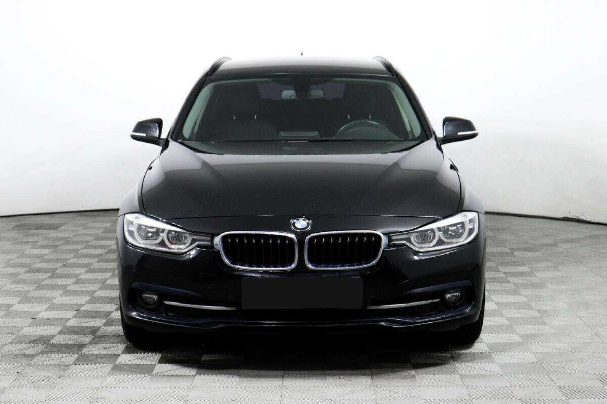 BMW 3 серии 2019 года с пробегом. Фото: #1