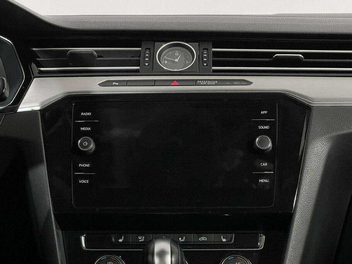 Volkswagen Passat 2017 года с пробегом. Фото: #11