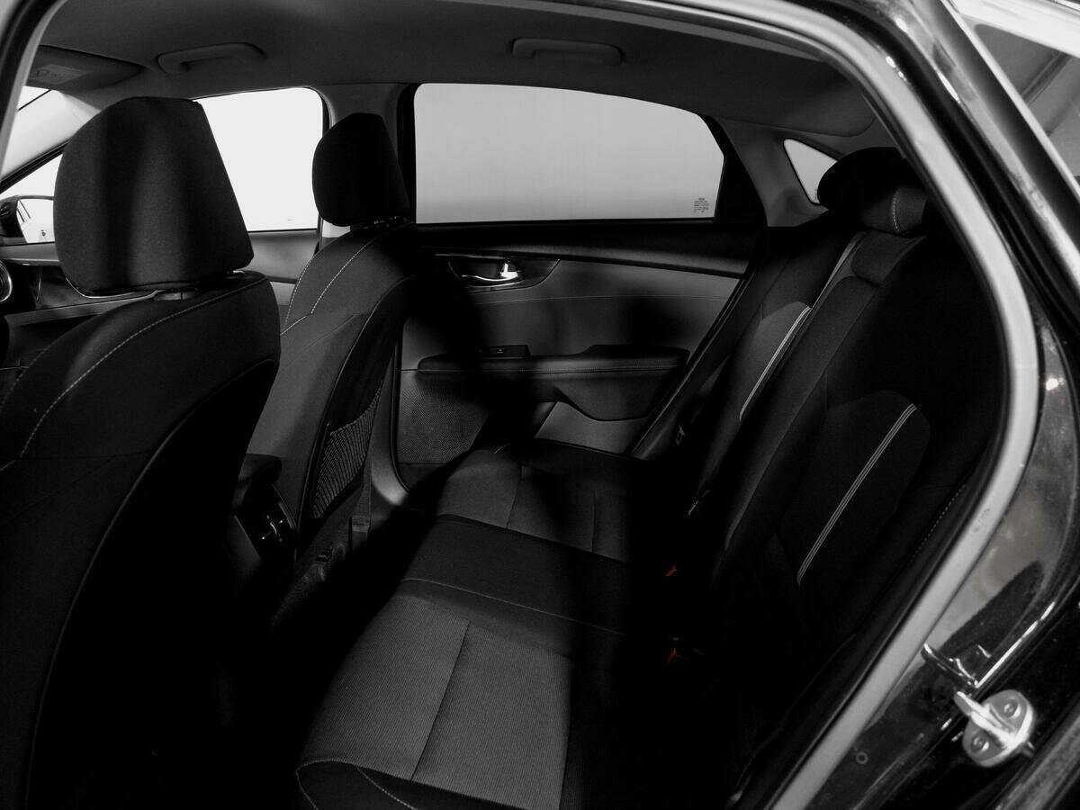 Kia Cerato 2020 года с пробегом. Фото: #9