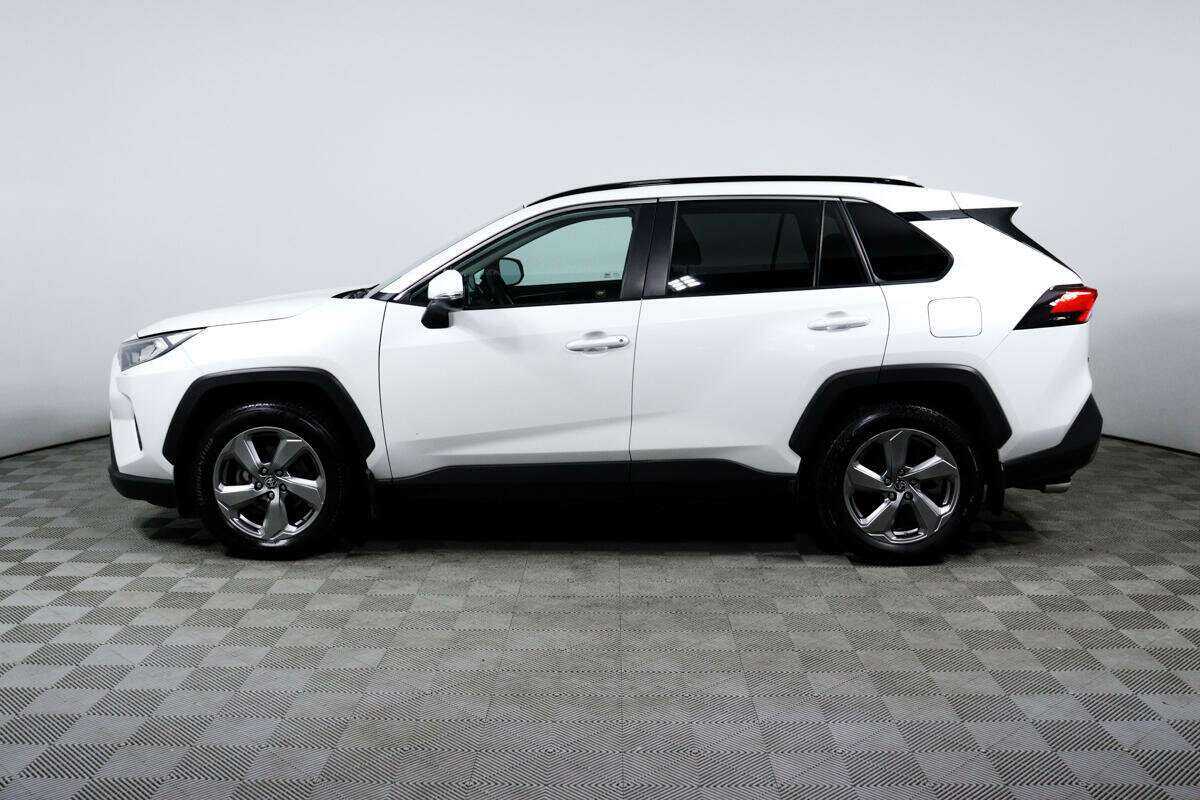 Toyota RAV4 2020 года с пробегом. Фото: #7