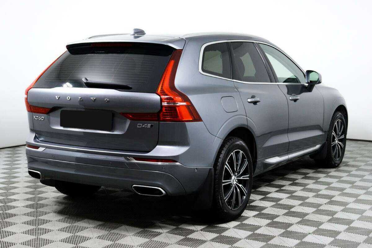 Volvo XC60 2018 года с пробегом. Фото: #4