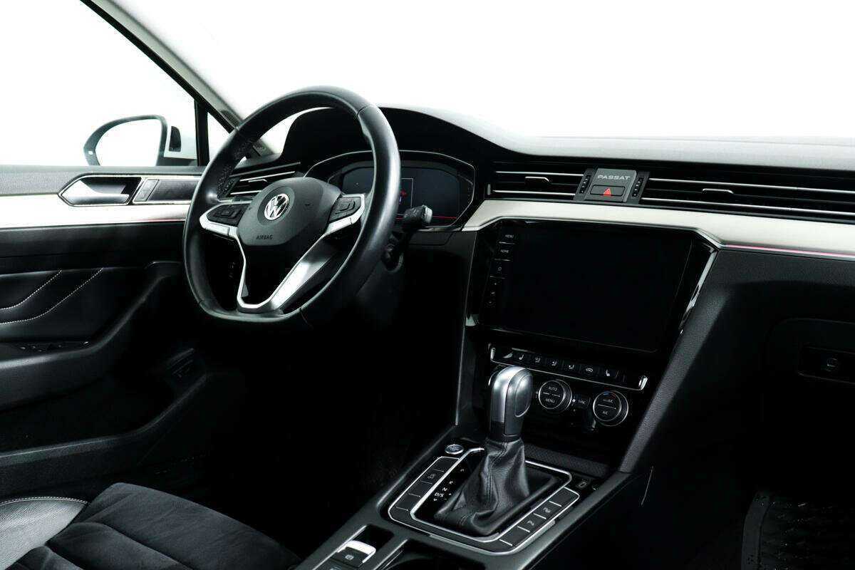 Volkswagen Passat 2020 года с пробегом. Фото: #8