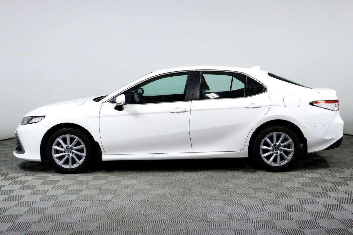Toyota Camry 2021 года с пробегом. Фото: #7
