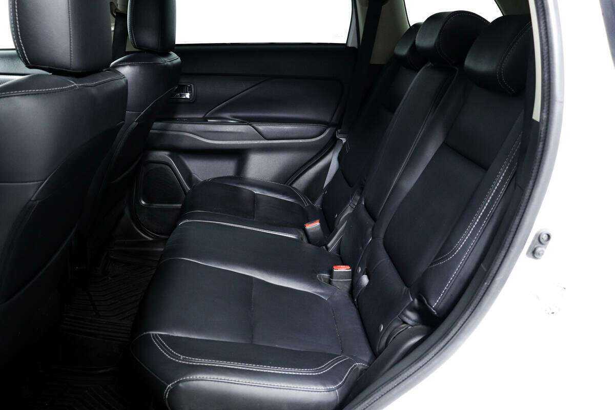 Mitsubishi Outlander 2019 года с пробегом. Фото: #11