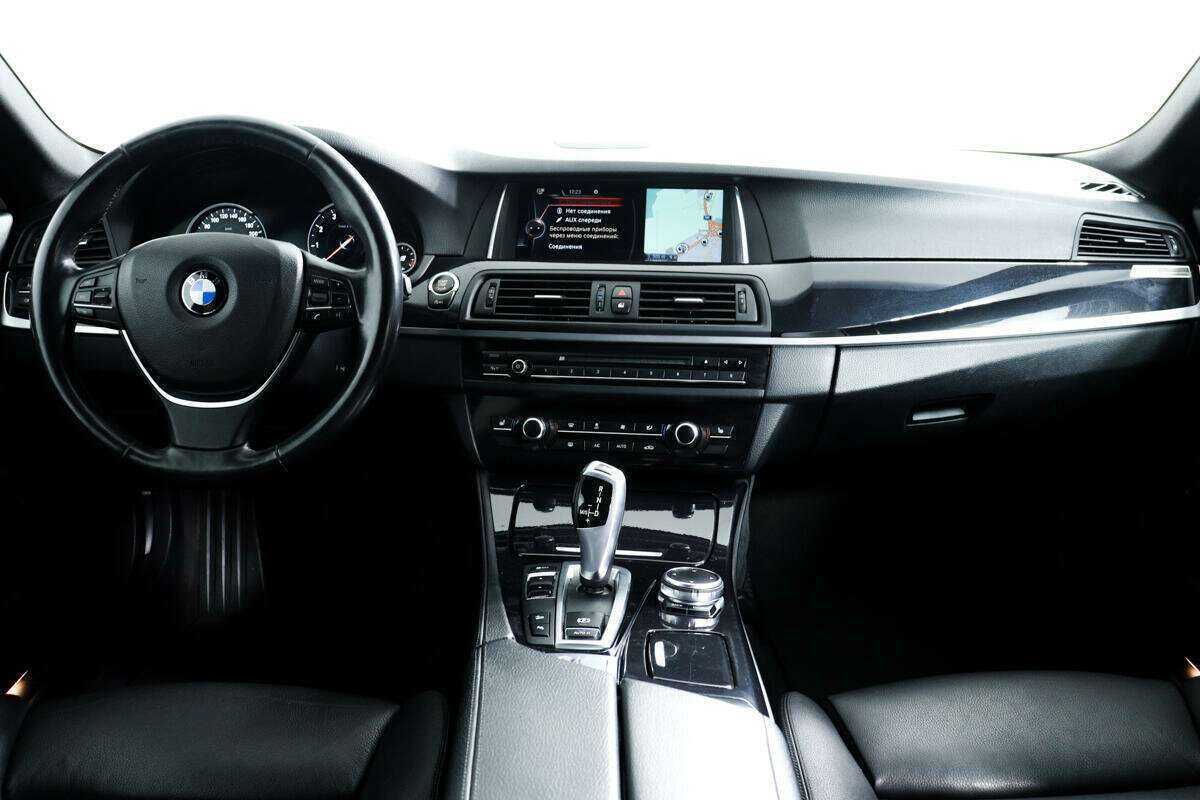 BMW 5 серии 2016 года с пробегом. Фото: #10